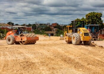 Governo assina ordem de serviço para novo trecho da Avenida dos Trabalhadores