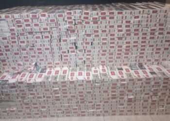 Polícia Militar e PRF apreendem 2.148 pacotes de cigarro contrabandeados em Alto Araguaia