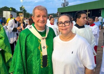 Mobilização da Caminhada pela Vida contou com o apoio da primeira-dama de MT