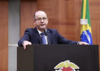 Dr. Eugênio destina R$ 60 mil para melhorar acesso à educação e tecnologia em Alto Boa Vista.