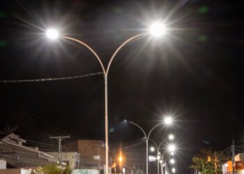 Dr. Ricardo Galvão vai em busca de solução para quedas de energia em Aragarças.