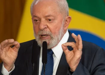 Lula admite não cumprir meta de déficit zero para 2024: ‘O mercado é ganancioso demais’