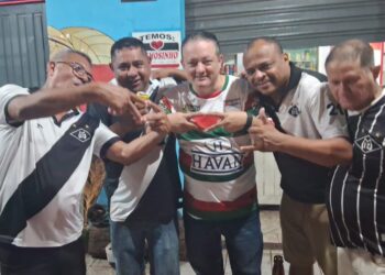 Presidente do Operário se desculpa por foto com mixtenses após derrota