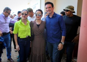 Primeira-dama de MT parabeniza prefeito Léo de Bortolin pela vitória na AMM