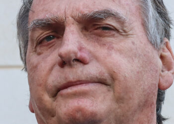 Bolsonaro é condenado a indenizar jornalistas por danos morais