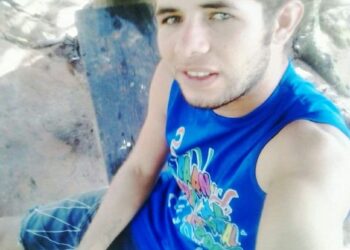 Jovem é morto a tiros em frente a sua residência em Uruará