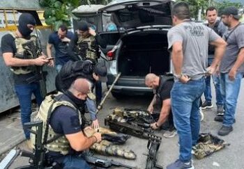 Exrcito prende 17 militares por furto de metralhadoras