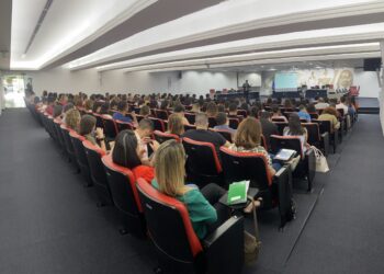 Escola de Governo realiza pesquisa sobre necessidade de capacitação dos servidores públicos