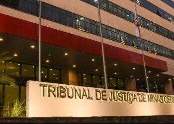 Justiça suspende estornos de cartão de crédito para clientes da 123milhas