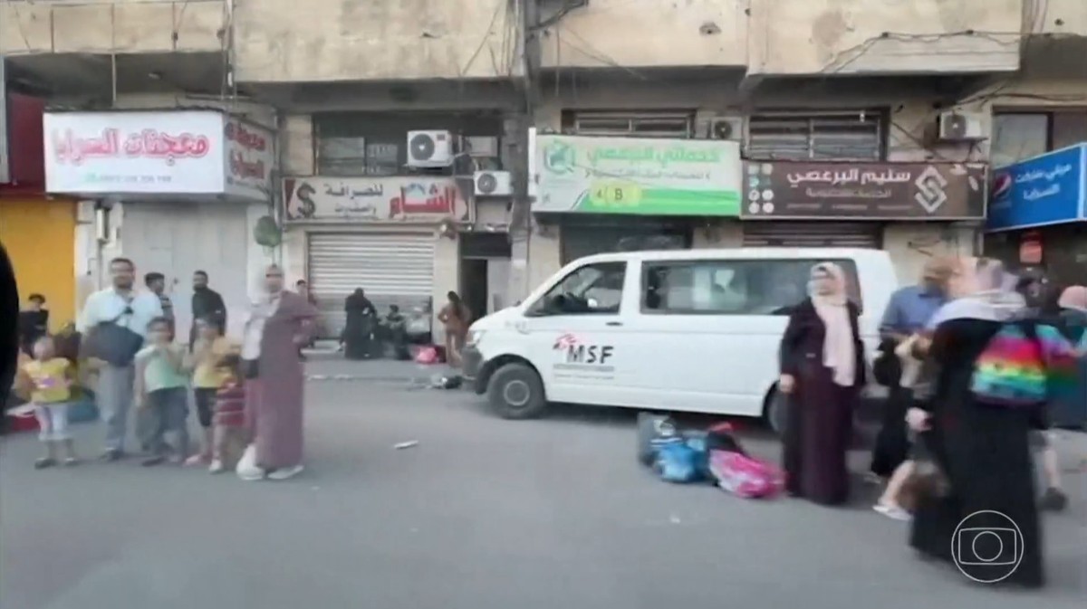 Com fim de prazo para retirada de civis, Israel intensifica