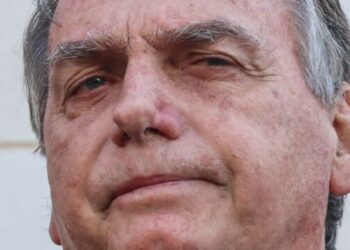 Bolsonaro é condenado a indenizar jornalistas por danos morais