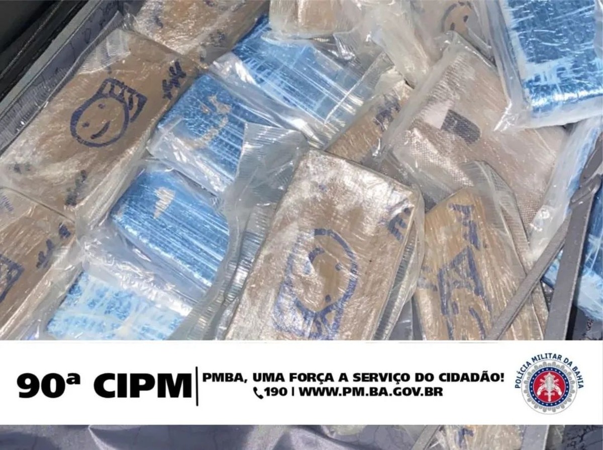 Polícia localiza veículo com corpo de homem e 21 quilos