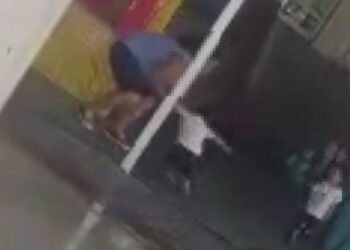 Mãe acusa professora de agredir menino de 2 anos em escola; VÍDEO | Santos e Região