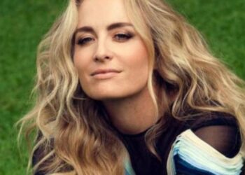 Anglica ousa ao dizer o que faria no ltimo dia de vida