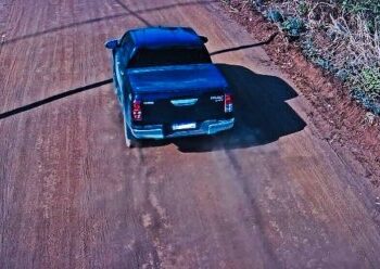 PM recupera caminhonete roubada e prende suspeito em flagrante