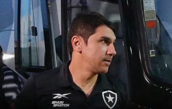 Veja as probabilidades de ttulo e rebaixamento dos times