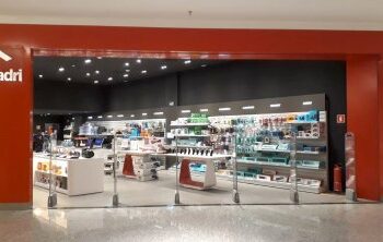 Justia manda shopping renovar aluguel de loja de informtica em Cuiab