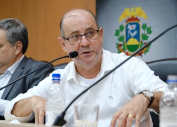 Sociedade debate alta demanda para construção do Hospital Regional de Barra do Garças, em audiência convocada por Dr Eugênio e Moacir Couto.