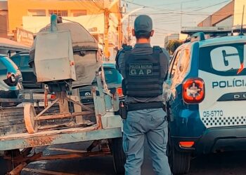 Polícia militar recupera betoneira furtada em Barra do Garças.