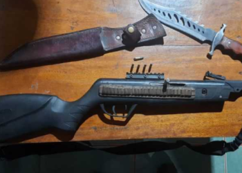 ​Caminhoneiro é preso pela PM, após assediar mulher e ameaçar o marido com faca em São José do Xingu.