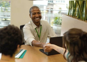 Sicredi projeta crescimento de 17% em número de associados PJ no Brasil.