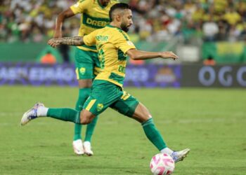 Cuiabá é derrotado em casa e perde chance de se afastar do Z4