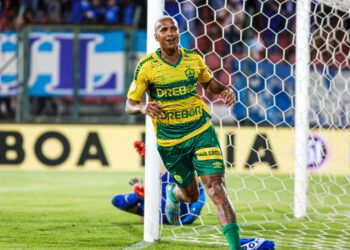 Grêmio demonstra interesse em Deyverson, que pode deixar o Cuiabá