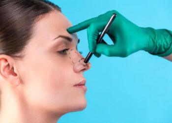 Justia condena mdico a indenizar paciente por ‘plstica inadequada’ em Cuiab