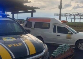 Homem preso aps ser pego com cocana em carro de funerria