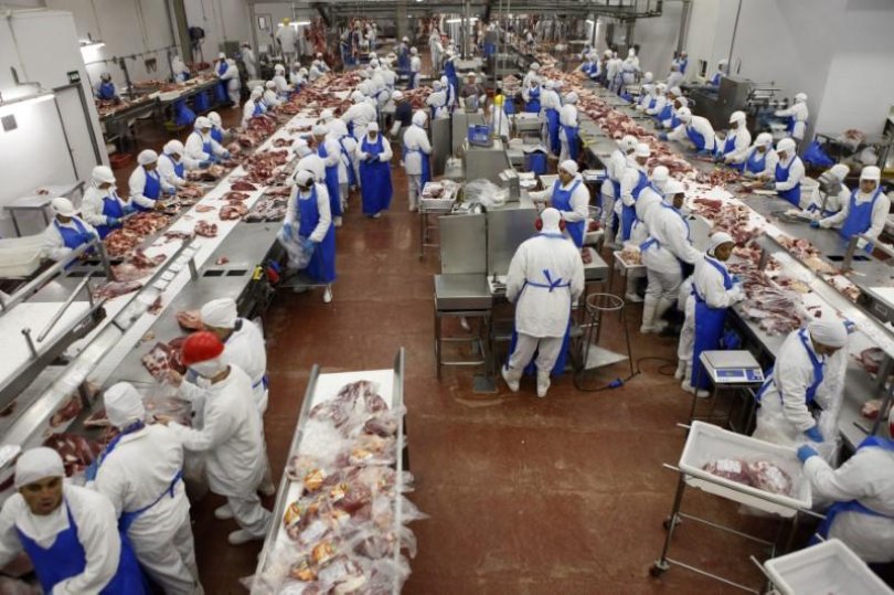 Justia manda frigorfico prestar contas de pagamento de dvidas em