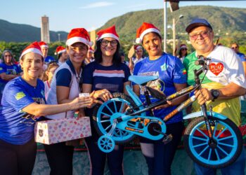Gestão Ricardo Galvão promoveu Festa de Natal em grande estilo.