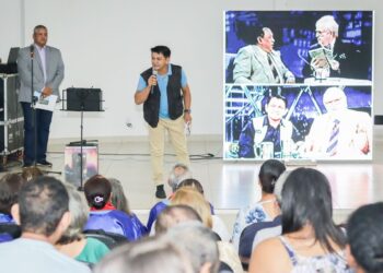 100 anos de história: Familiares e amigos prestigiam evento em homenagem a Valdon Varjão.
