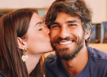 Atriz revela segredos de ex-marido e cita ‘pau muito duro’