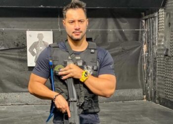 Delegado do gabinete do crime jogou celular fora ao ser preso em MT