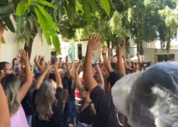Enfermeiros de Cuiab deflagram greve aps calote em adicional