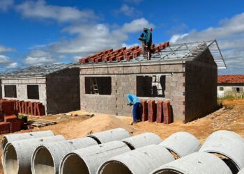 Residencial Carvalho: 60% das obras já estão concluídas.