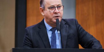 Dr. Eugênio cobra ministro dos Transportes sobre asfalto na BR-158.