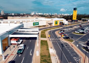 Empresa Cuiabana realiza pagamento de piso salarial nesta quinta-feira (25) para 240 enfermeiros e 636 técnicos em enfermagem