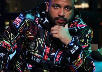 Projota une IA e romance na narrativa de ‘Alguém tinha que falar de amor’, álbum audiovisual que origina série | Blog do Mauro Ferreira