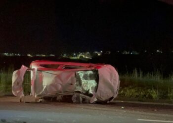 Gestante de 19 anos arremessada de carro em acidente na BR-040 está em coma em Juiz de Fora