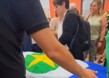 Amália Barros é velada na Prefeitura; bandeira de MT cobre o caixão – veja | RDNEWS