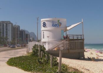 Corpo de adolescente que sumiu no mar da Barra da Tijuca é encontrado