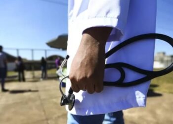 Mdico condenado a indenizar paciente por tratamento