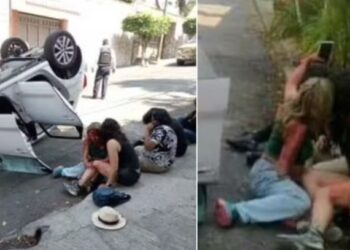 Vtimas feridas e sangrando de acidente fazem selfie