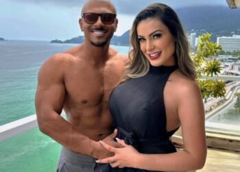 Musa da sacanagem quer engravidar de ator porn