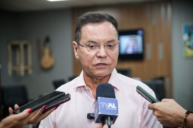 Fábio já coordena "indiretamente" ações de pré-campanha, revela Botelho |