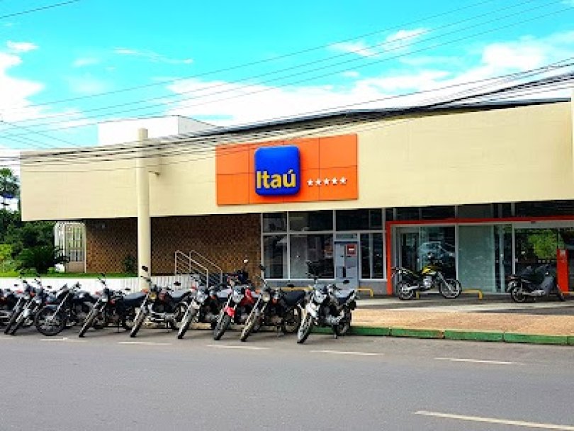 Sobrinhos disputam herana de R$ 300 milhes de bancrio