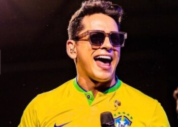 Homem se passava por cantor para extorquir mulheres