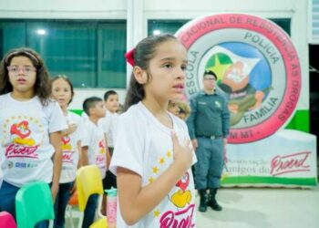 Programa Educacional de Resistência às drogas forma mais 235 estudantes da rede municipal