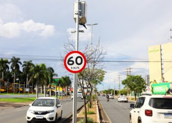 Semob informa que o período educativo de fiscalização eletrônica na Avenida Miguel Sutil foi encerrado